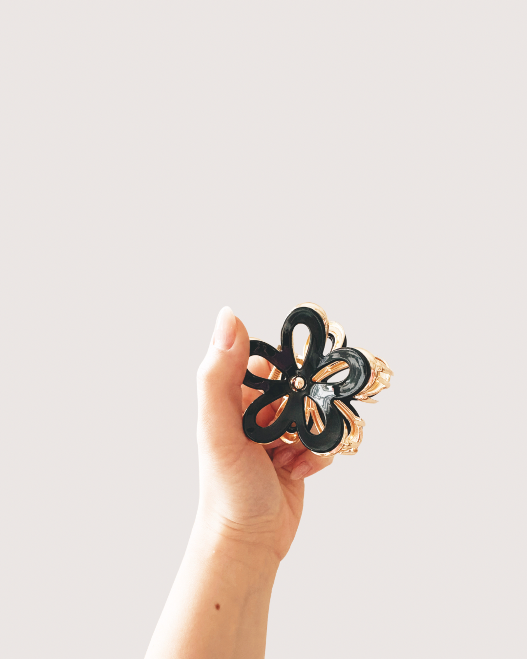 Flower Gold Claw Clip